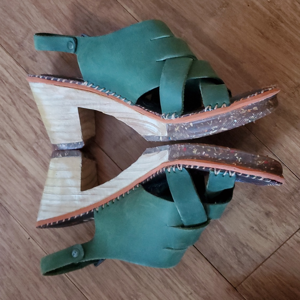 art Green Leather Women's Sandals Size 38 - Picture 9 of 15